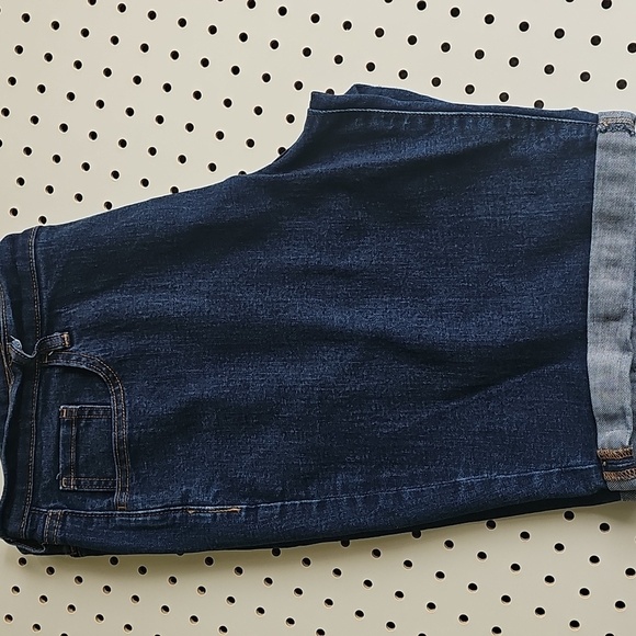 Old Navy Sweetheart Denim Bermuda Shorts Sz 16 - Picture 7 of 8